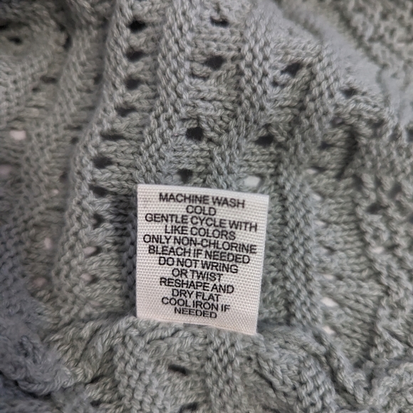 Moon & Madison Sage Green Long Cardigan Sweater 3/4 Sleeve Women's Size Medium - Picture 7 of 7